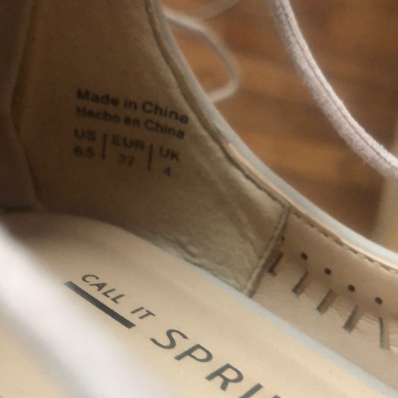 Pink/nude colour call it spring lace up flat. - Picture 2 of 3